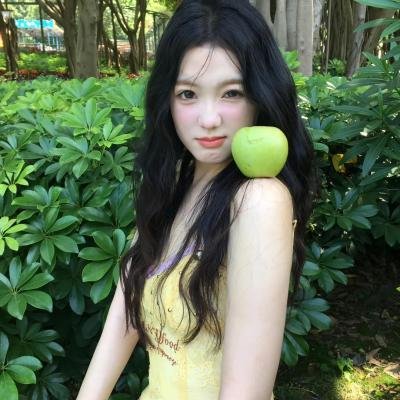 府上娶了个锦鲤新娘